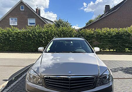 Mercedes-Benz C 180 T Kompressor (204.246)