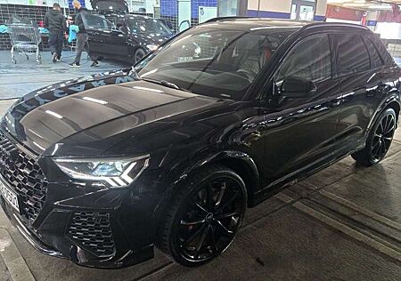 Audi RS Q3 2.5 TFSI Sportback quattro S tronic