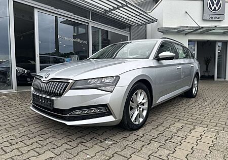 Skoda Superb Combi 1.4TSI IV DSG STYLE*LED*NAVI*PDC*17-ZOLL