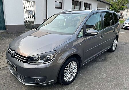 VW Touran Volkswagen Cup Navi Klima Tempomat PDC SHZ DSG-Autom.