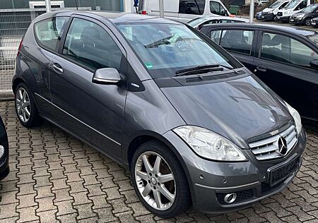 Mercedes-Benz A 180 BlueEFFICIENCY SPORT EDITION