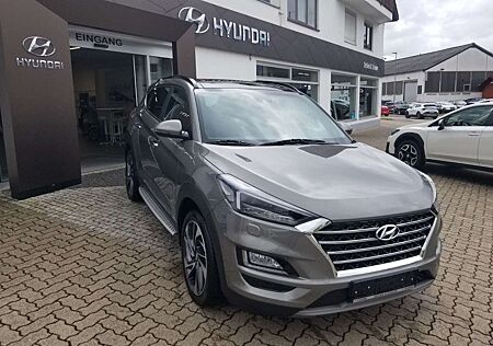 Hyundai Tucson 1.6 T-GDi Premium DCT 4WD Pano + AHK