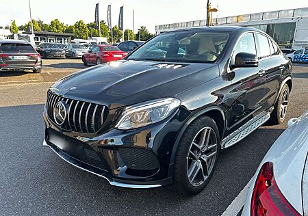 Mercedes-Benz GLE 350 AMG Line / Pano / 360* / Distr. / Voll / LED