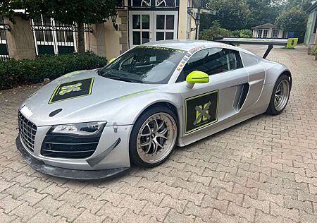 Audi R8 komplettumbau auf Clubsport Rennwagen