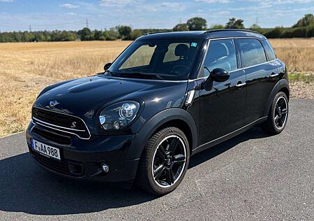 Mini Cooper S Countryman Neue Steuerkette, Bremsbeläge und Bremsscheiben
