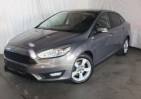 Ford Focus KLIMAUTOMATIK PARKPILOT 4-TÜRIG