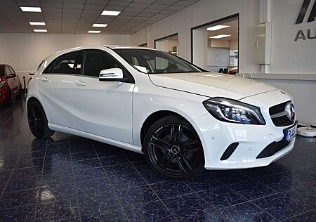 Mercedes-Benz A 200 Aut. BlueEfficiency Navi PDC Tempomat