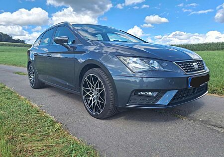 Seat Leon ST TGI DSG Xcellence Pano AHK