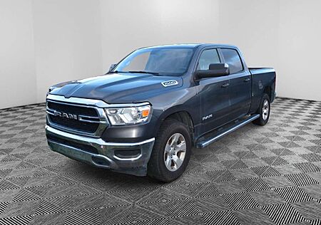 Dodge RAM 1500 HEMI 5,7 V8 - 4X4