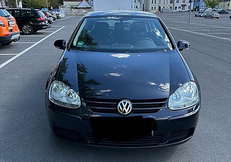 VW Golf Volkswagen 1.6 Trendline