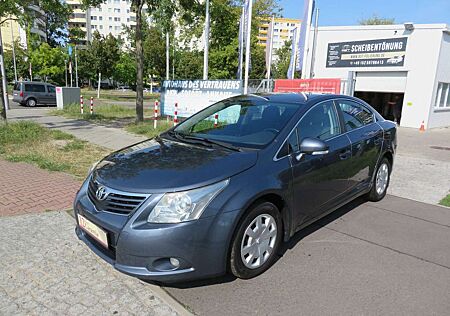 Toyota Avensis Sol FINANZIERUNG HIER MÖGLICH