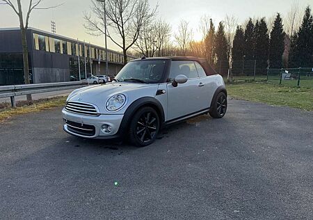 Mini Cooper Cabrio *KLIMA*TEMP*SONDERLACK*