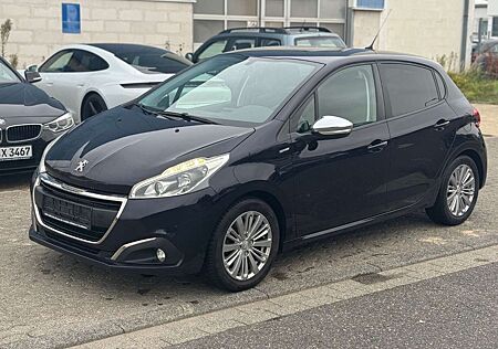 Peugeot 208 Style/Navi/Klima/PDC/Eu6
