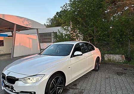 BMW 320d 320 Sport-Aut.
