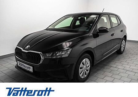 Skoda Fabia 1.0 ACTIVE Telefon Parkhilfe Sitzheiz