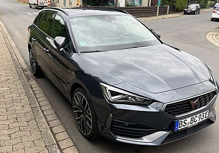 Cupra Leon gebraucht kaufen Cupra Leon ST 1.4 e-Hybrid VZ | 19” Alu felgen | Top zustan
