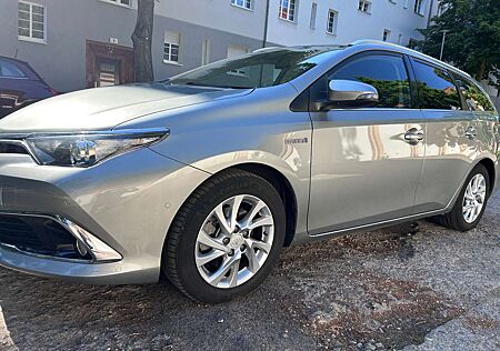 Toyota Auris Touring Sports Hybrid 1.8 VVT-i Hybrid Autom