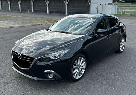 Mazda 3 SKYACTIV-G 165 Sports-Line