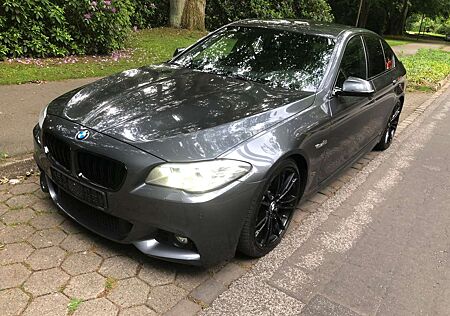 BMW 530 d M Sport Paket 2-Hand 20-Zoll Alu Scheckheft