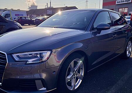 Audi A3 TFSI S TRONIC SPORTBACK 8VA SPORT NAVI XEN