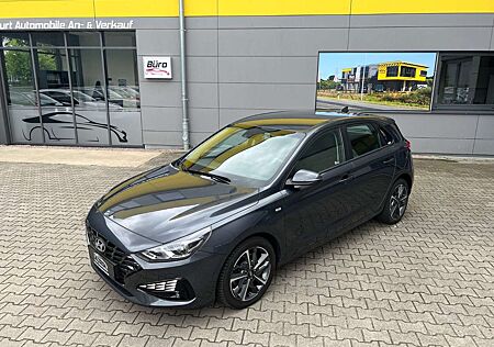 Hyundai i30 Trend Mild-Hybrid/SHZ/AUTOMATIK/TEMPOMAT/ALU