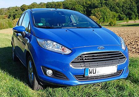 Ford Fiesta Titanium 1. Hand TÜV neu Zahnriemen gew.
