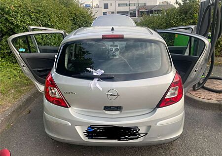Opel Corsa D 2. Hand HU bis 2026 Familienauto
