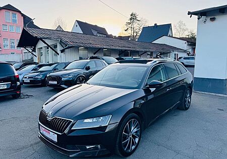 Skoda Superb Combi L&K/Navi/Pano-Dach/Leder/LED/