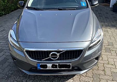 Volvo V90 Cross Country V40 Cross Country D3*TÜV/AU/DPF neu*Autom*Scheckh.*SHZ*Kamera*etc