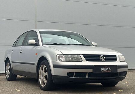 VW Passat Volkswagen 1.6 Comfortline