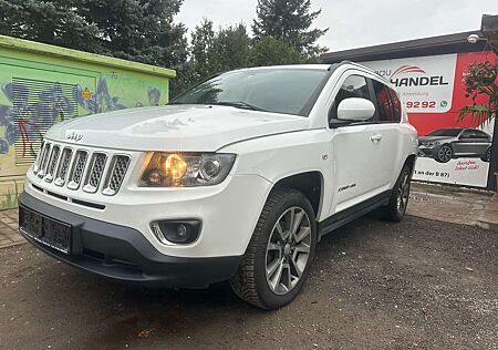 Jeep Compass Limited 4x4/Klima/USB-AUX-Bluetooth/AHK./SHZ./SHK.