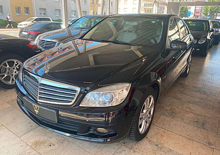Mercedes-Benz C 220 CDI/Navi/PDC/Xen/Rollo/Memory/Har.Kar./SHZ