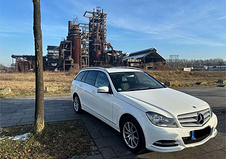 Mercedes-Benz C 180 T Avantgarde Edition