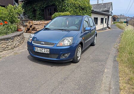 Ford Fiesta 1.4 Ghia