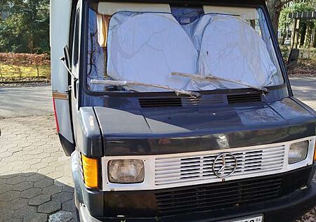 Mercedes-Benz T1 207 D