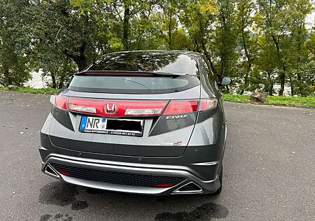 Honda Civic 1.4 i-VTEC Type S