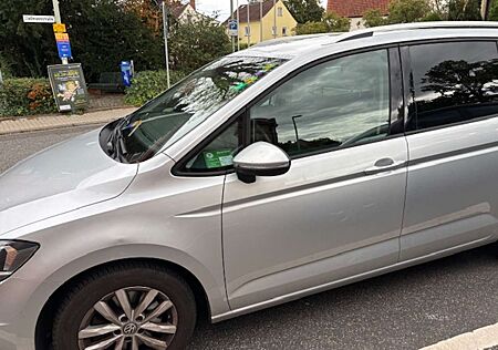 VW Touran Volkswagen 1.2 TSI (BlueMotion Technology) Comfortline
