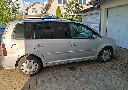 VW Touran Volkswagen 1.9 TDI Highline