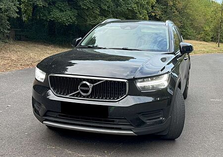 Volvo XC 40 XC40 XC40 T2 Momentum