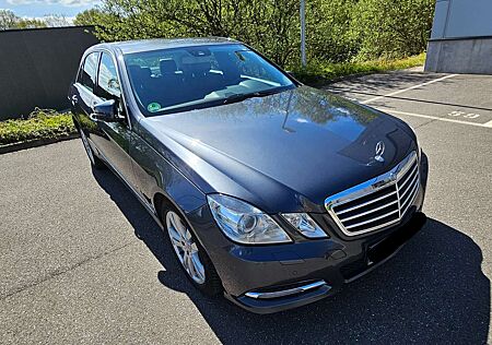 Mercedes-Benz E 200 E-Klasse Diesel CDI DPF BlueEFFICIENCY Avantgarde
