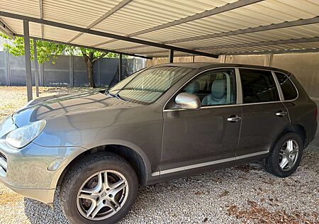 Porsche Cayenne Tiptronic S
