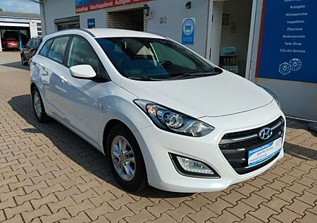 Hyundai i30 cw 1.Hand TÜV-AU NEU