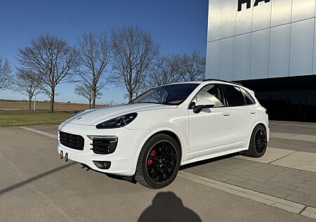 Porsche Cayenne S/SportDesign/Panorama/Kamera/LED