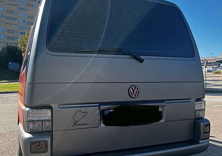Volkswagen T4 Caravelle TDI 7DK2Y2