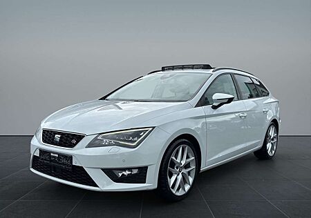 Seat Leon ST FR*PANO*LED*AHK*PERFORMANCE-LM