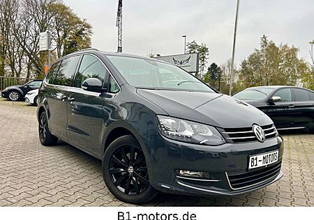 VW Sharan Volkswagen Highline Alcantara Navi Assistenz 33TKM