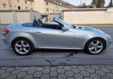 Mercedes-Benz SLK 350 Premium/3Jahre Garantie inklusive/vieles neu!