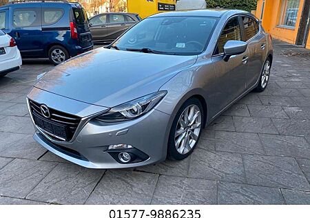 Mazda 3 Aut Navi Xenon Bose Head-Up