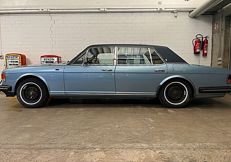 Rolls-Royce Silver Spirit Silver Spur
