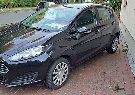 Ford Fiesta Trend, voll Scheckheft gepflegt